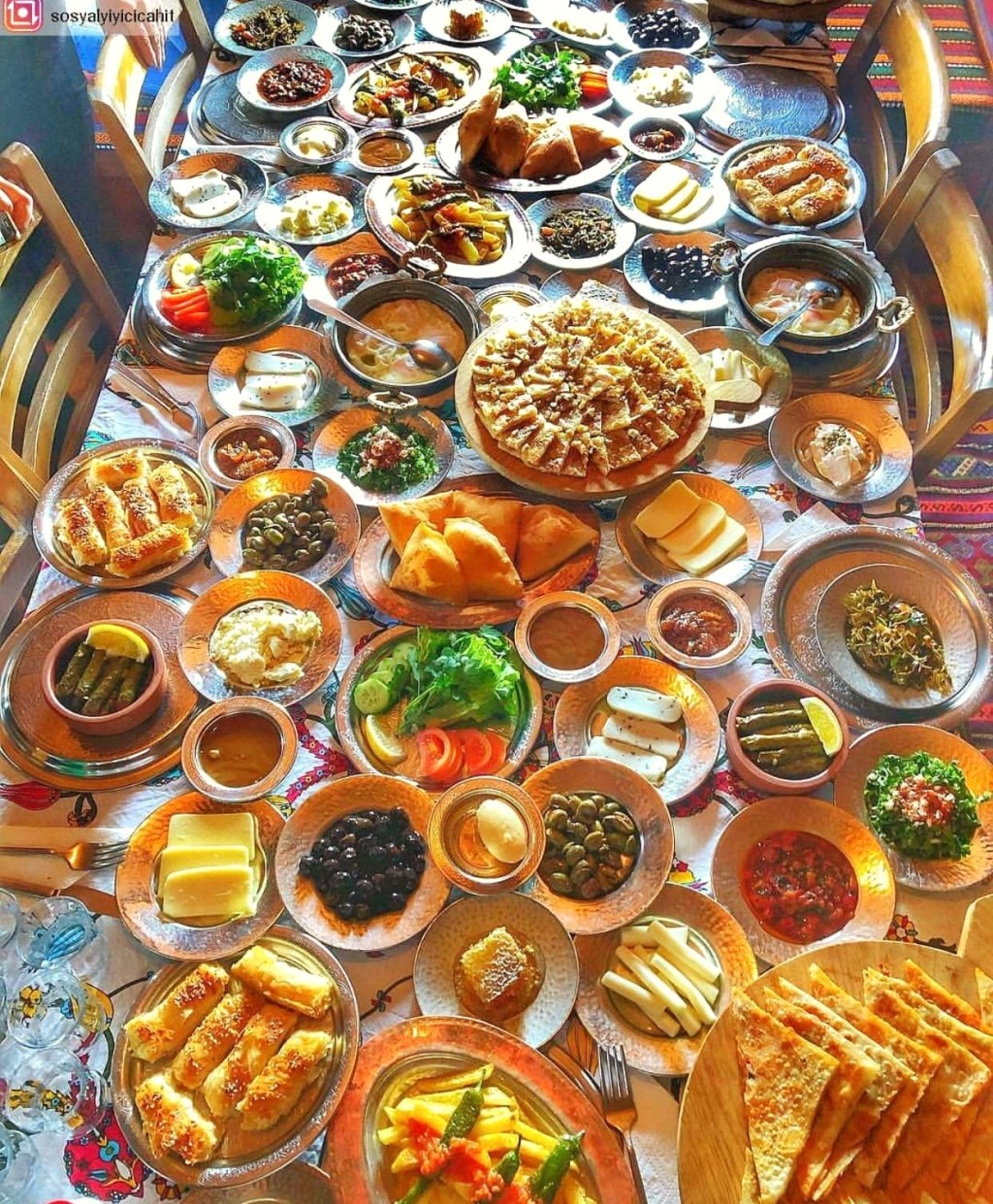 Geleneksel Köy Kahvaltısı